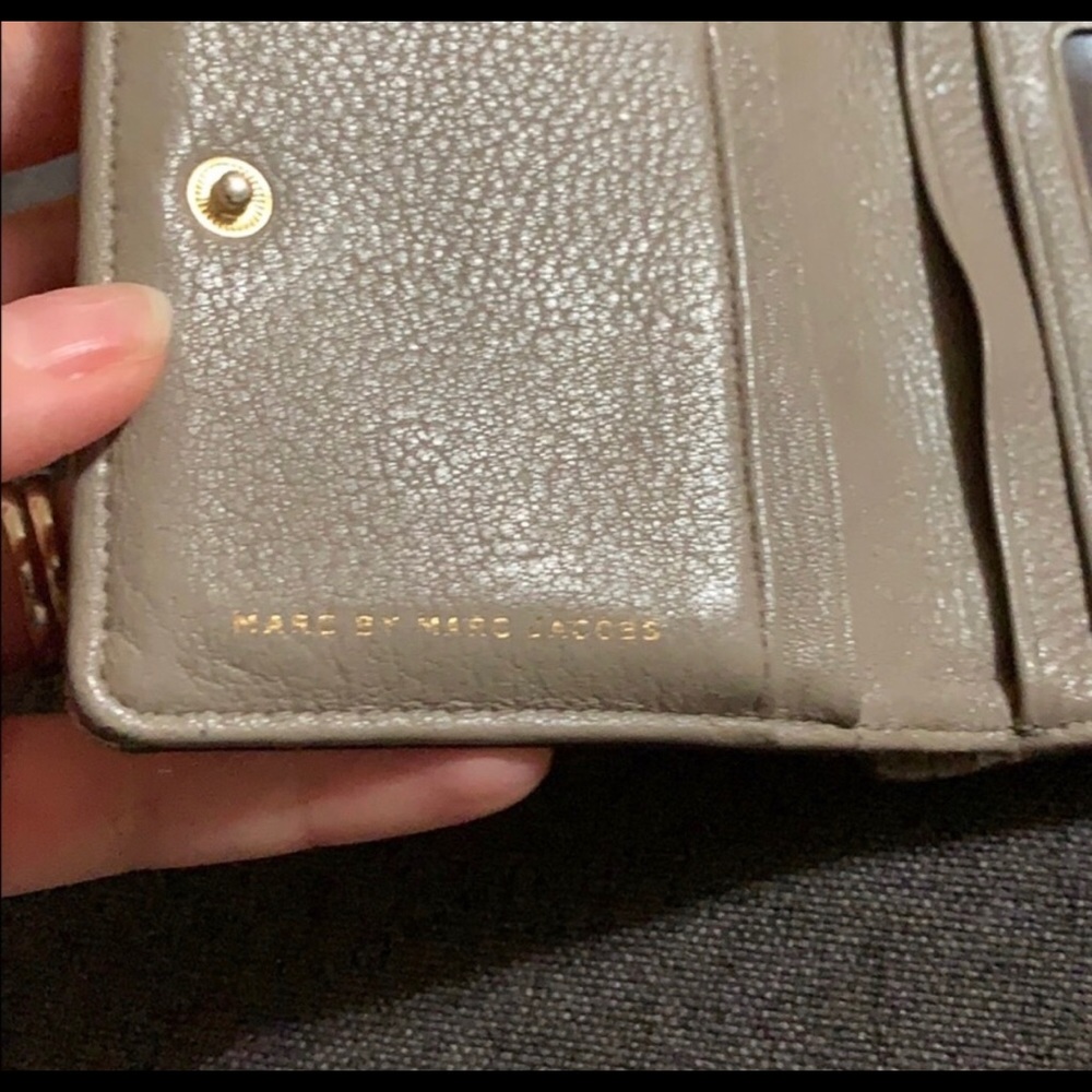 Marc Jacobs wallet - Picture 7 of 8